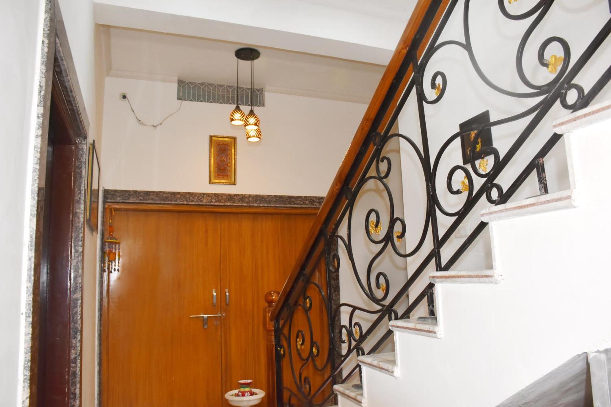 Ramaya Home Stay バラナシ エクステリア 写真