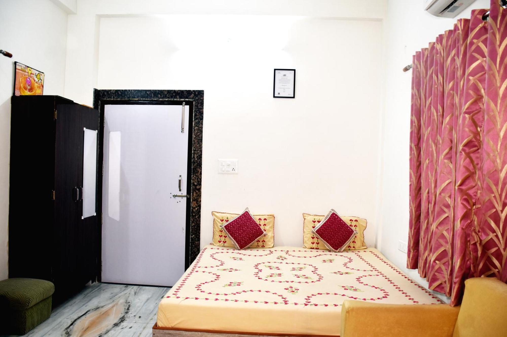 Ramaya Home Stay バラナシ エクステリア 写真